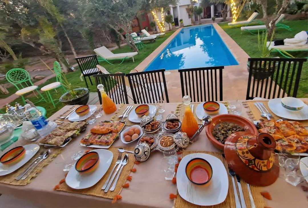 Manzal Lahbab, 2Villas 2Bungalows 2Piscines Et Jardins Ouled Jelal Exterior photo
